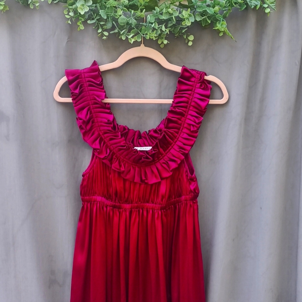 Gorgeous Magenta Dress